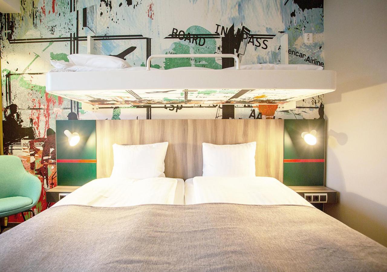 Good Morning Arlanda Hotel Bagian luar foto